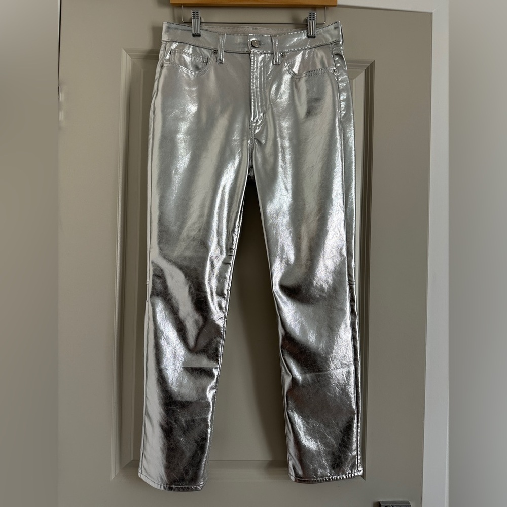 GAP - high rise vintage slim - vegan leather silver pants